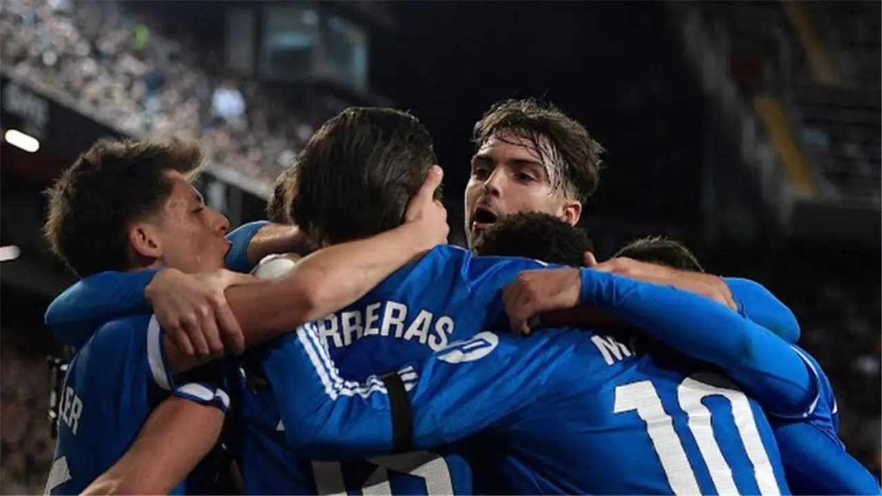 تطورات جديدة بشأن مشاركة بيلينجهام وهويسن وسيبايوس في مباراة ريال مدريد وخيتافي المرتقبة